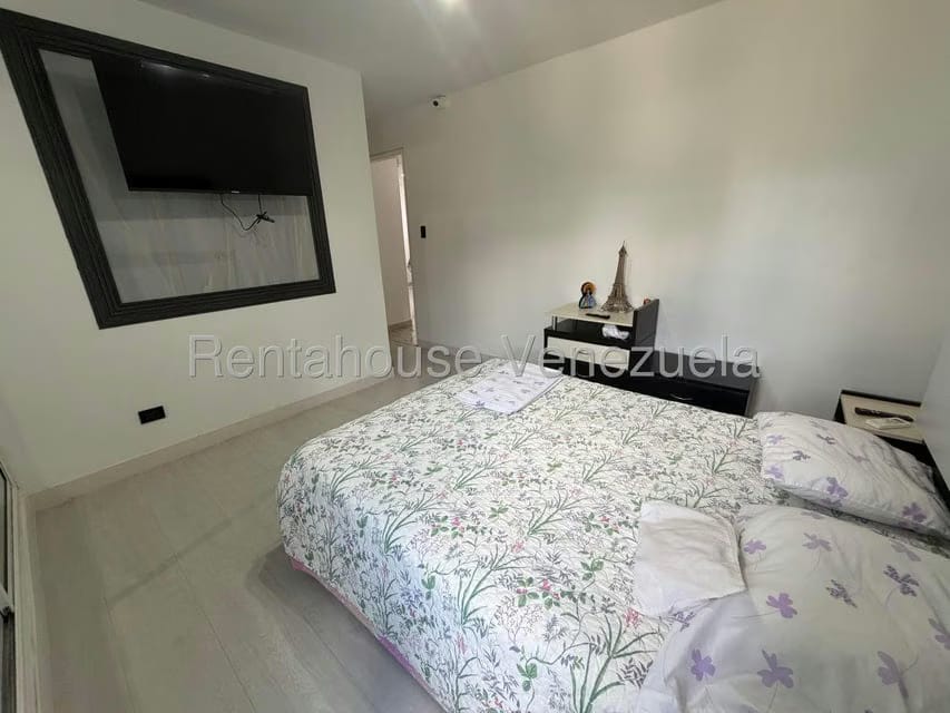 Apartamento (1 Nivel) en Venta en Montalban III, Distrito Metropolitano - 26