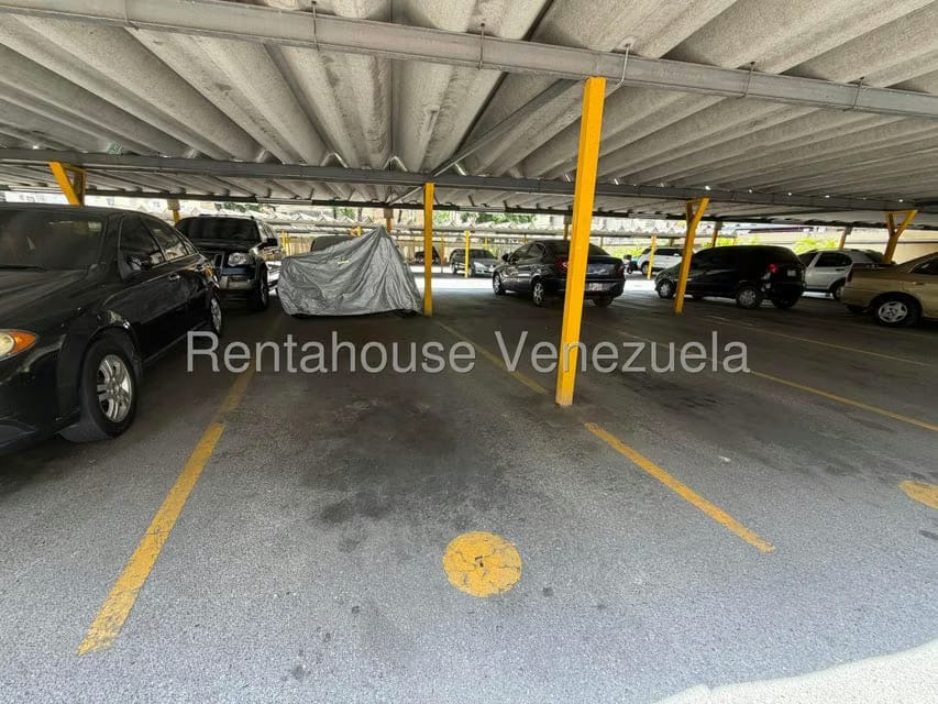 Apartamento (1 Nivel) en Venta en Montalban III, Distrito Metropolitano - 33