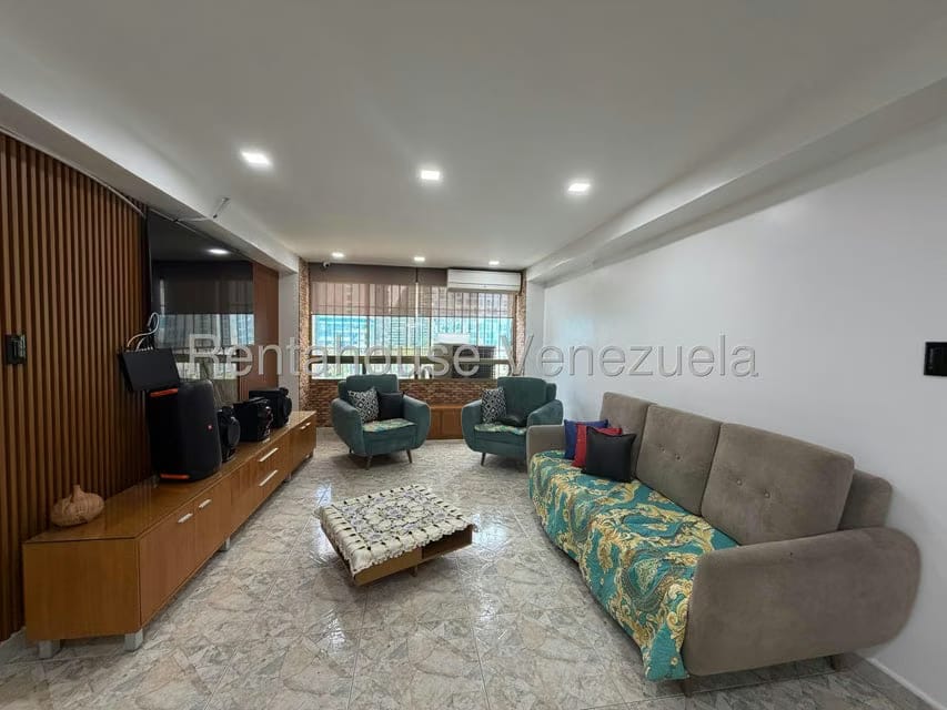 Apartamento (1 Nivel) en Venta en Montalban III, Distrito Metropolitano - 10