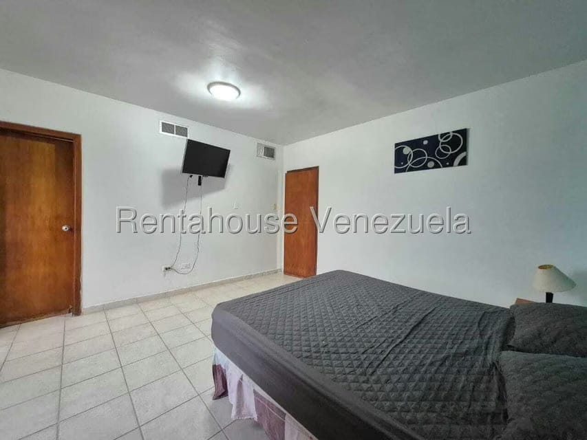 Apartamento (1 Nivel) en Venta en Tucacas, Falcon - 16