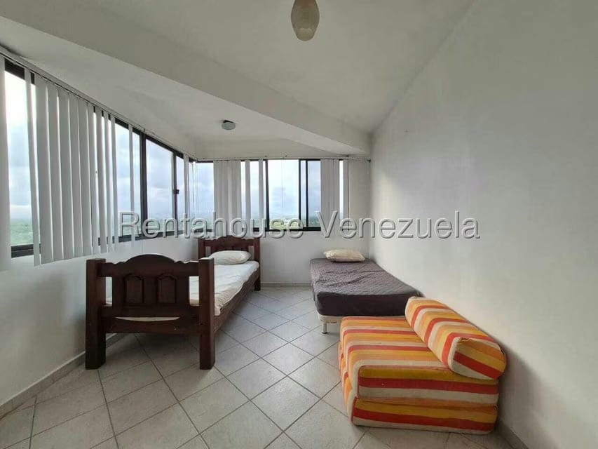Apartamento (1 Nivel) en Venta en Tucacas, Falcon - 21