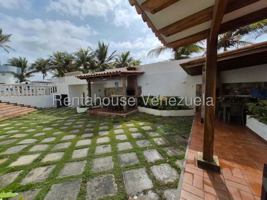 Apartamento (1 Nivel) en Venta en Tucacas, Falcon - 31