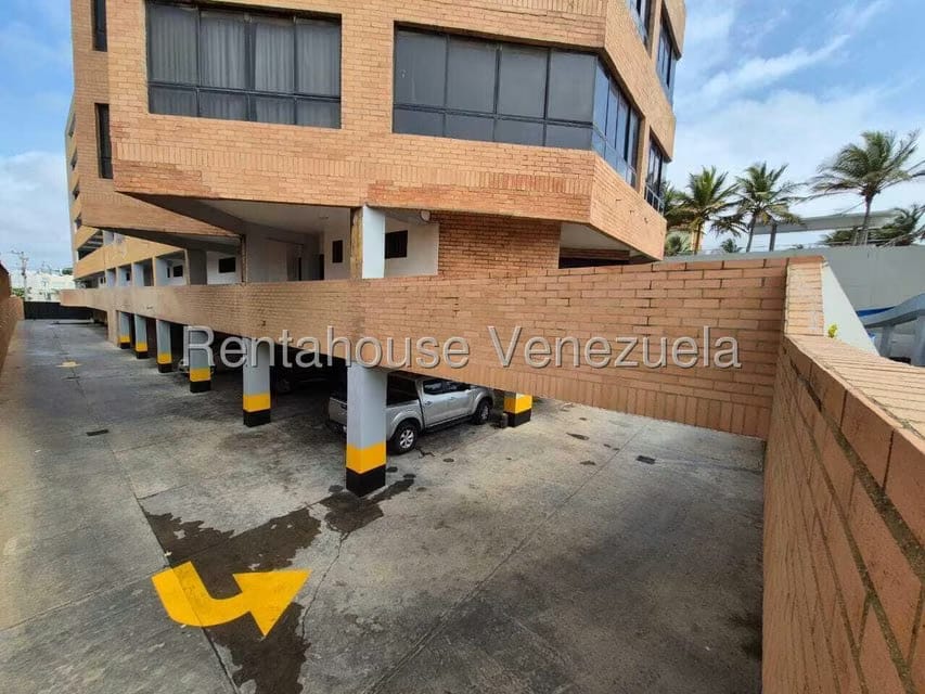 Apartamento (1 Nivel) en Venta en Tucacas, Falcon - 36