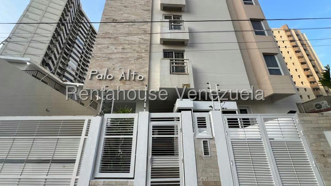 Apartamento (1 Nivel) en Alquiler en 5 de Julio, Zulia - 2