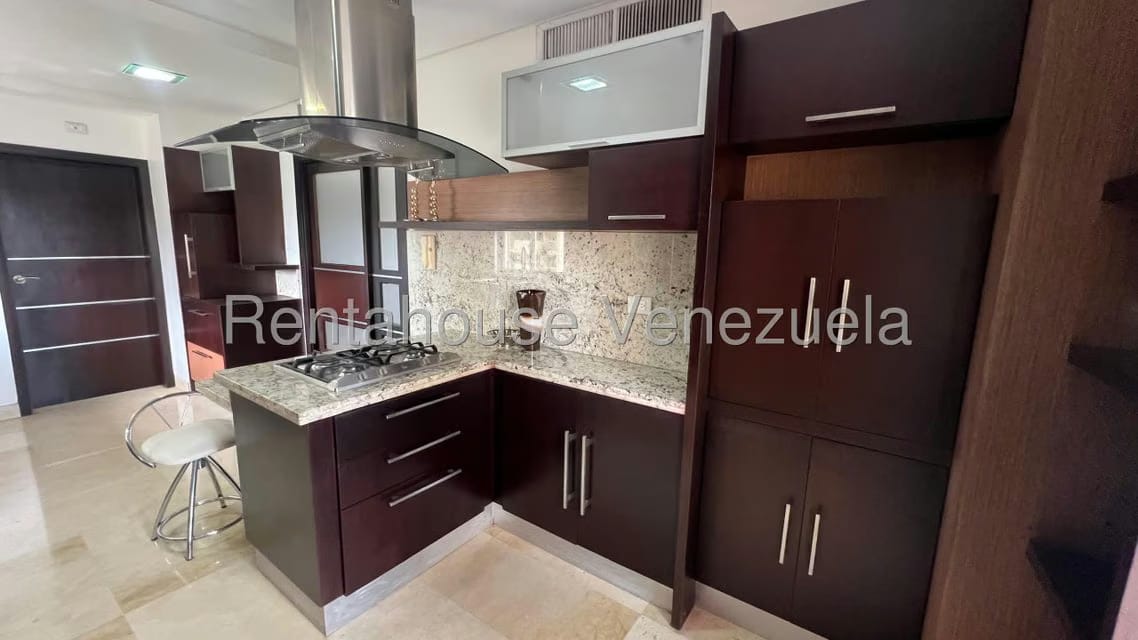 Apartamento (1 Nivel) en Alquiler en 5 de Julio, Zulia - 16