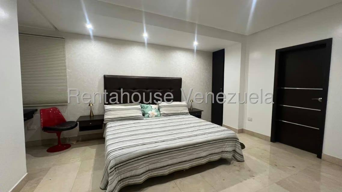 Apartamento (1 Nivel) en Alquiler en 5 de Julio, Zulia - 20
