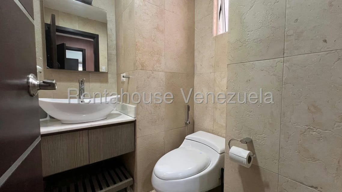 Apartamento (1 Nivel) en Alquiler en 5 de Julio, Zulia - 26