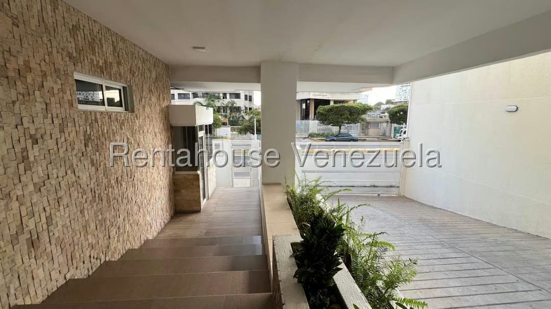 Apartamento (1 Nivel) en Alquiler en 5 de Julio, Zulia - 34