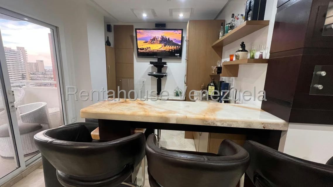 Apartamento (1 Nivel) en Alquiler en 5 de Julio, Zulia - 10