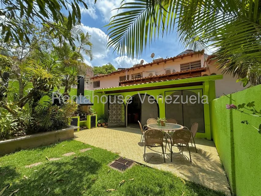 Casa (Duplex) en Venta en Colinas de Bello Monte, Distrito Metropolitano