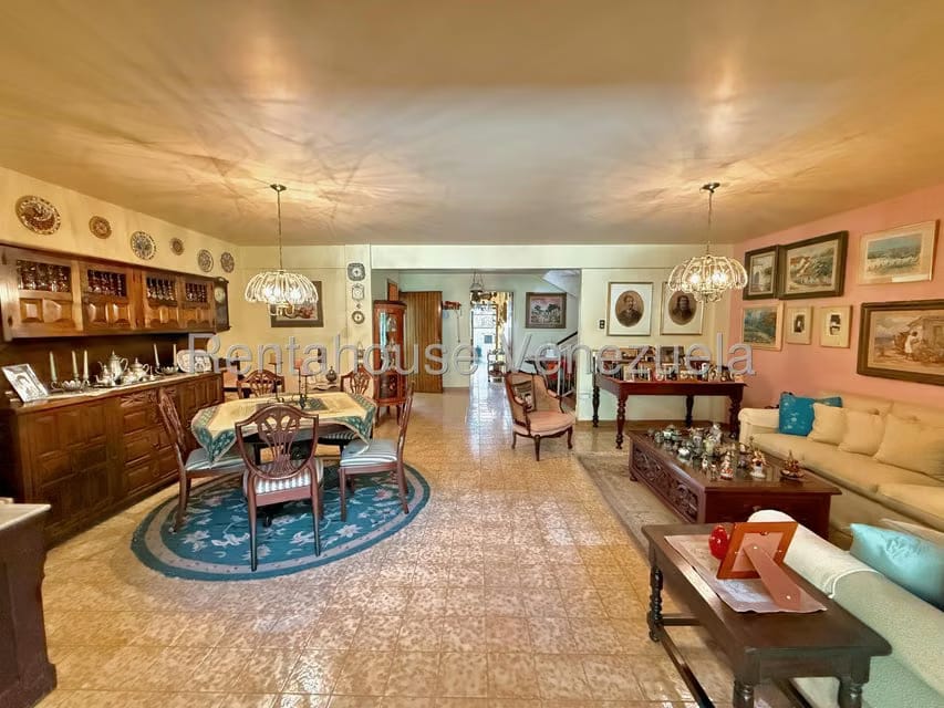 Casa (Duplex) en Venta en Colinas de Bello Monte, Distrito Metropolitano - 12