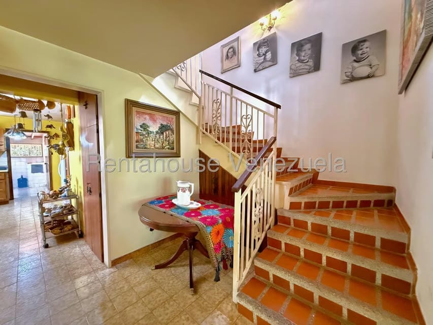 Casa (Duplex) en Venta en Colinas de Bello Monte, Distrito Metropolitano - 17