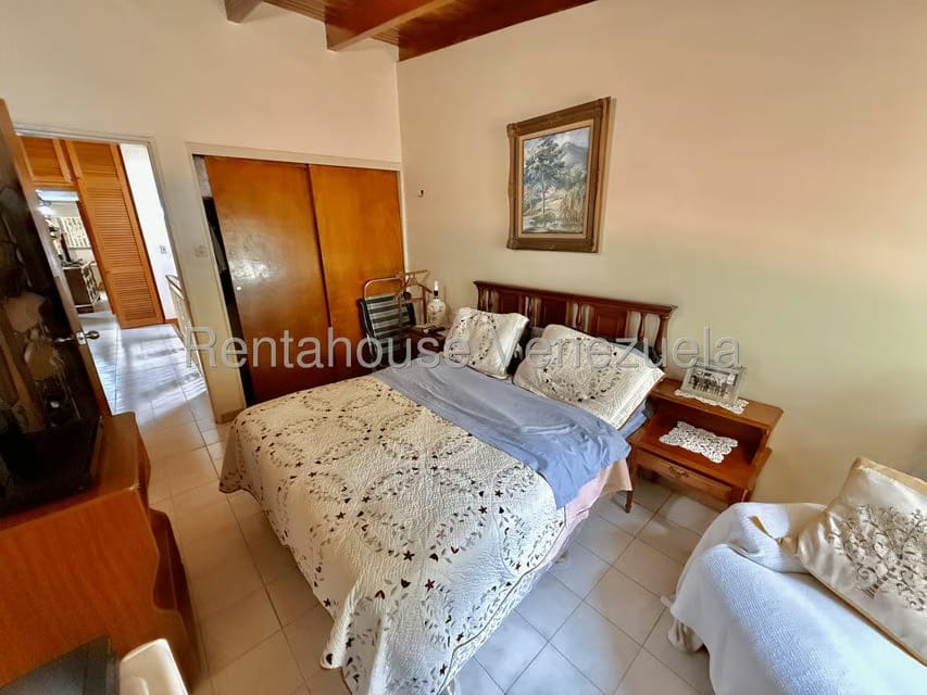 Casa (Duplex) en Venta en Colinas de Bello Monte, Distrito Metropolitano - 22