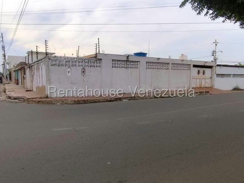 Casa (1 Nivel) en Venta en Maranorte, Zulia - 42