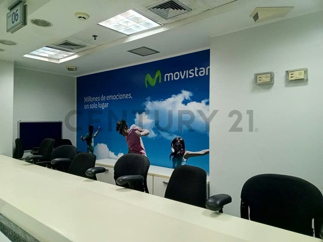 Tu negocio en el centro comercial MetroCenter, municipio Libertador - 12