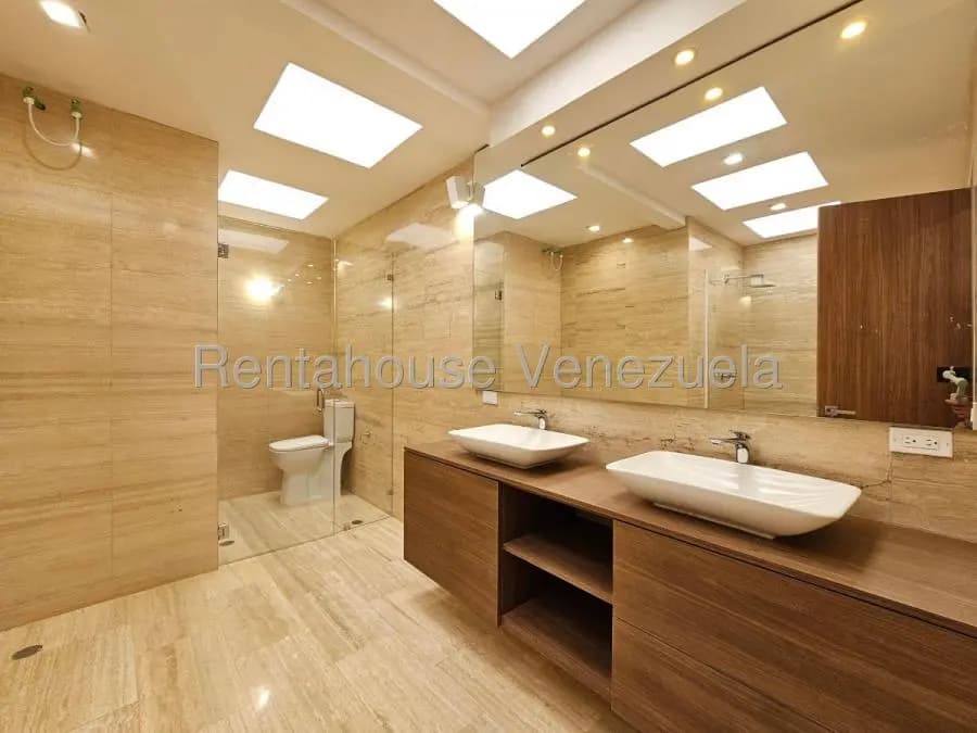 Casa en Venta en Lomas de la Lagunita Caracas - 6