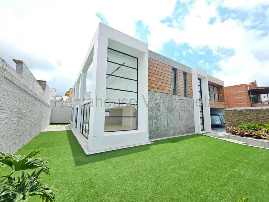 Casa en Venta en Lomas de la Lagunita Caracas - 7