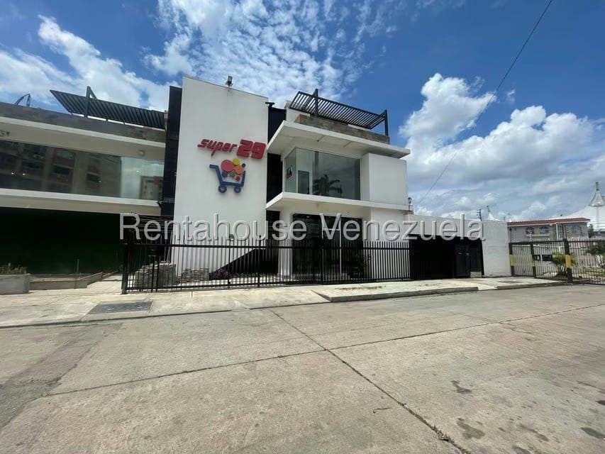 Comercial (Local Comercial) en Alquiler en Del Este, Lara