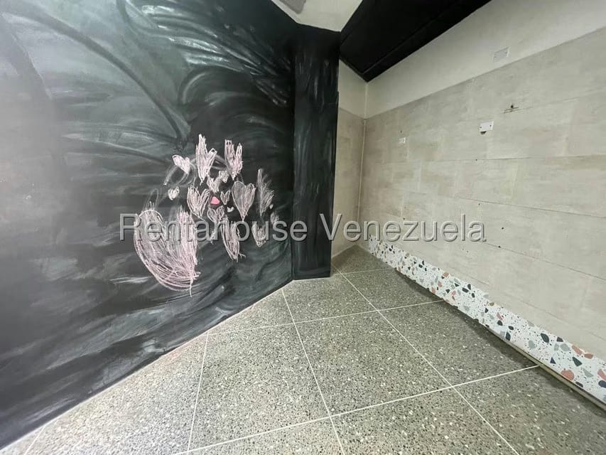 Comercial (Local Comercial) en Alquiler en Del Este, Lara - 5