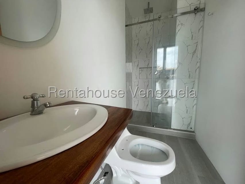 Comercial (Local Comercial) en Alquiler en Del Este, Lara - 10