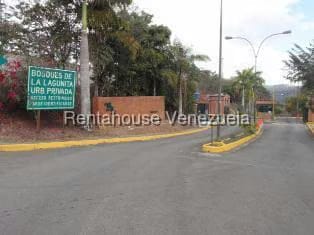 Terreno (Residencial) en Venta en Bosques de la Lagunita, Distrito Metropolitano