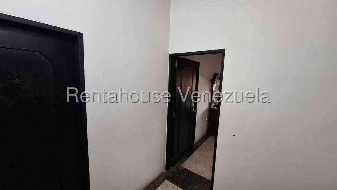 Casa (1 Nivel) en Venta en Los Parques, Merida - 38
