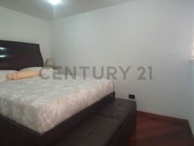 Espectacular Casa en El Hatillo - 2