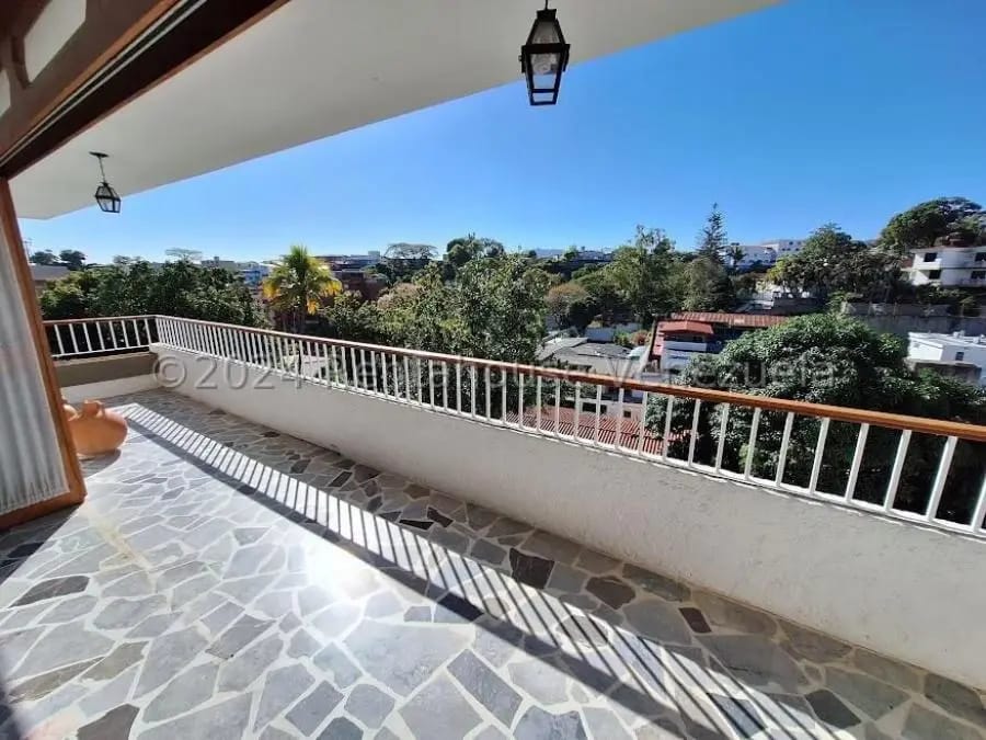 Casa en Venta en Cumbres de Curumo Caracas - 8