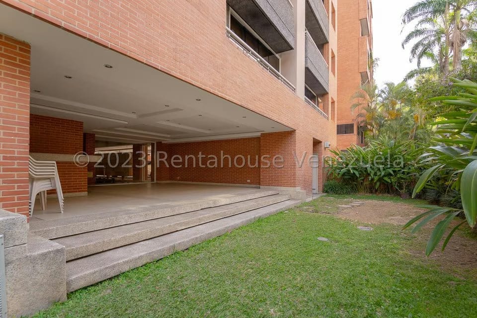 Apartamento (1 Nivel) en Venta en Campo Alegre, Distrito Metropolitano - 13