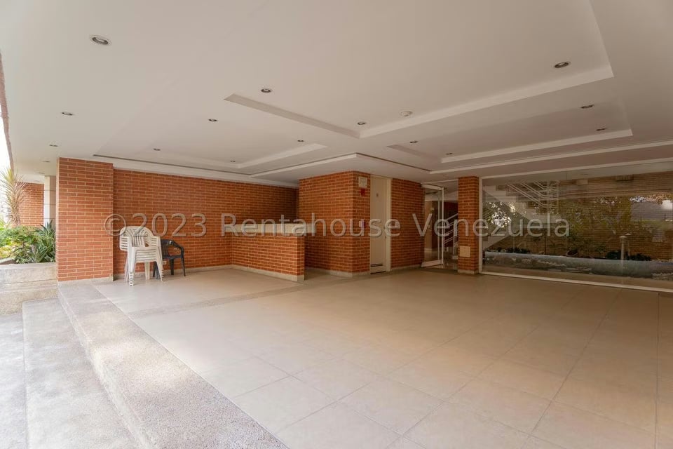 Apartamento (1 Nivel) en Venta en Campo Alegre, Distrito Metropolitano - 14