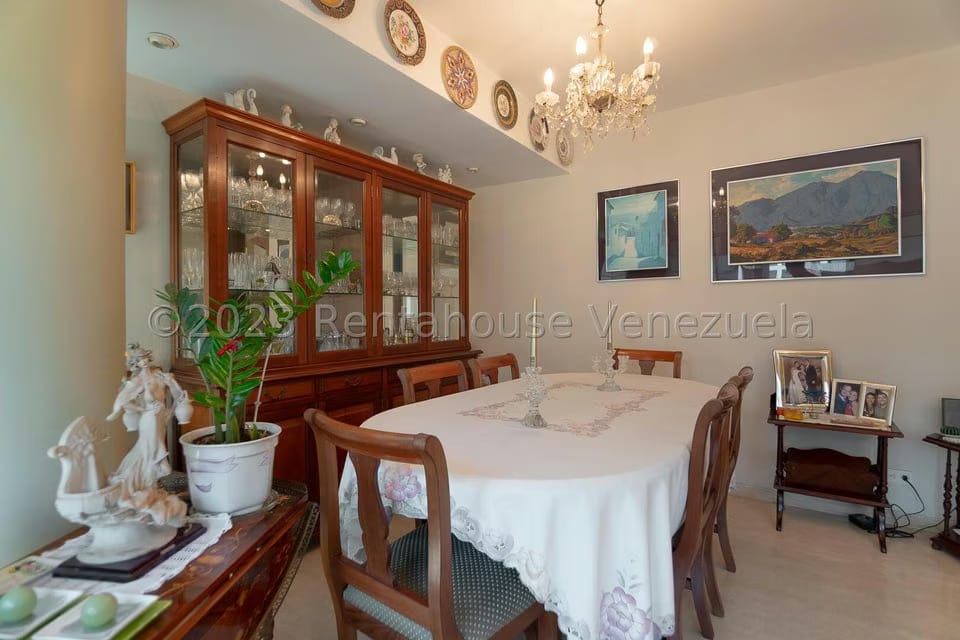 Apartamento (1 Nivel) en Venta en Campo Alegre, Distrito Metropolitano - 19