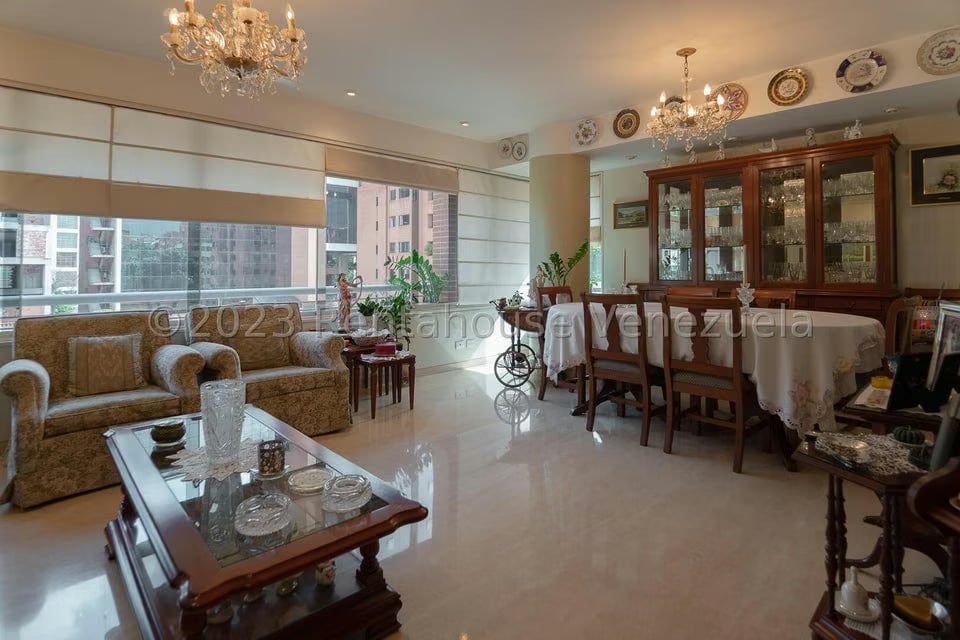 Apartamento (1 Nivel) en Venta en Campo Alegre, Distrito Metropolitano - 4