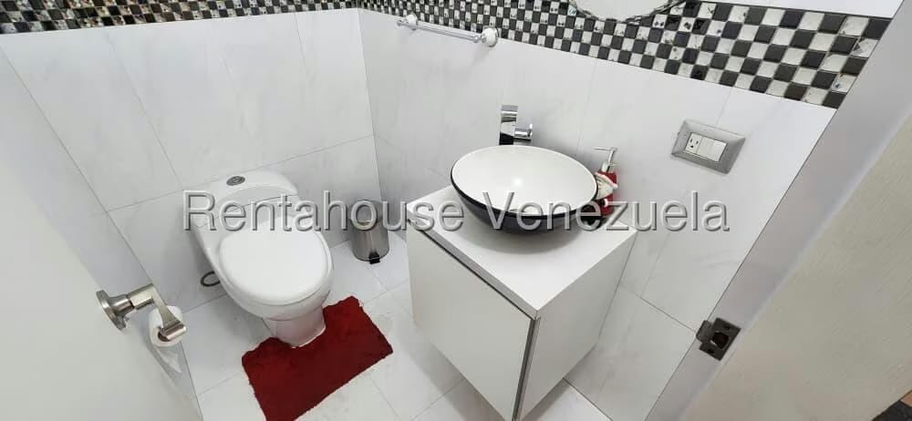 Casa (Duplex) en Venta en Los Cardones, Lara - 12