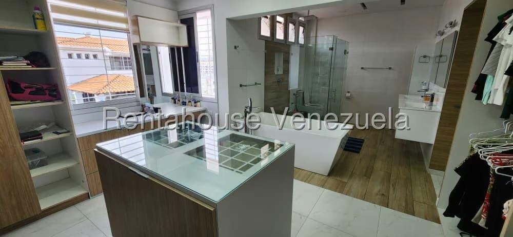 Casa (Duplex) en Venta en Los Cardones, Lara - 35