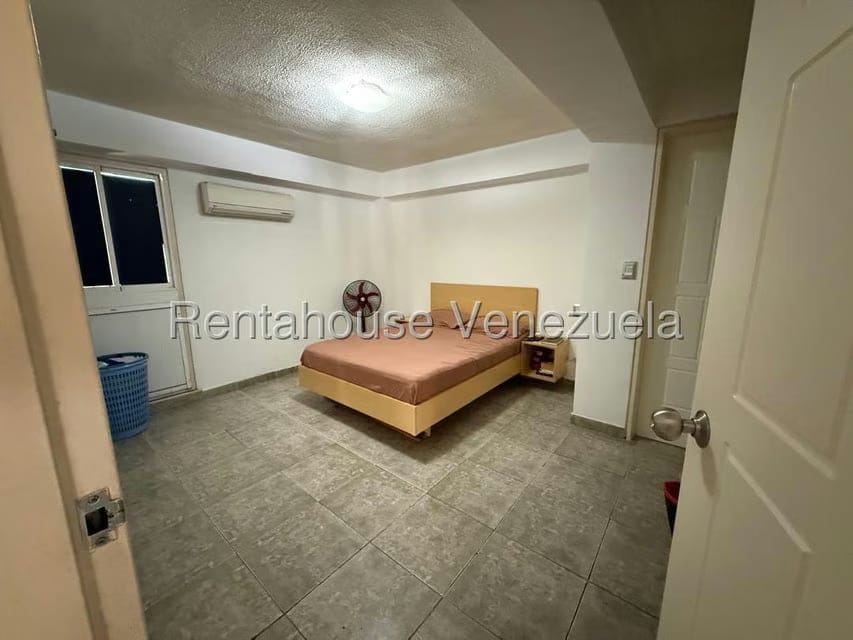 Apartamento (1 Nivel) en Venta en El Paraiso, Distrito Metropolitano - 16
