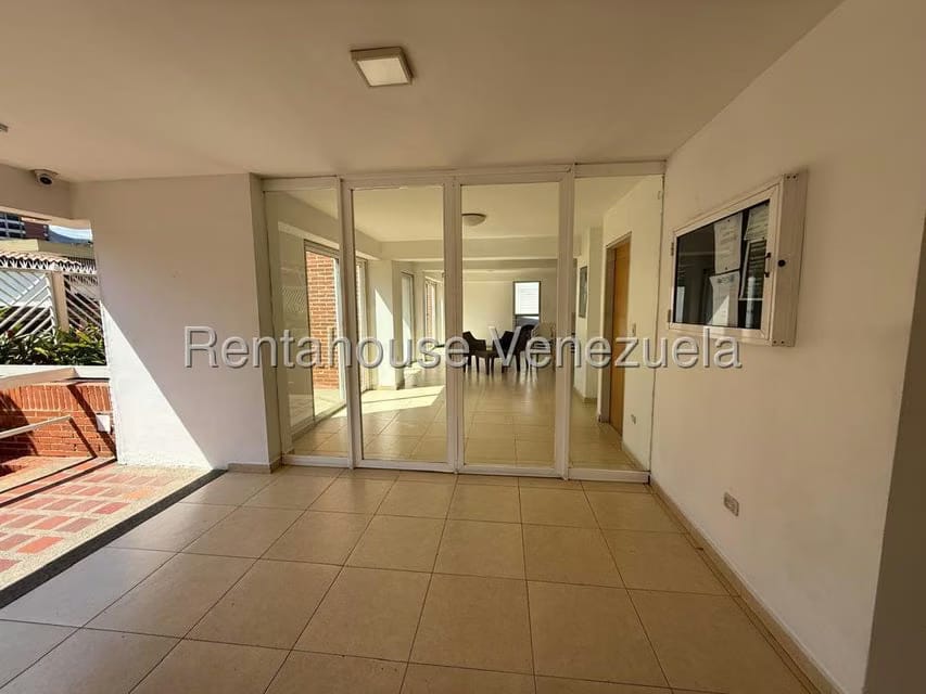Apartamento (1 Nivel) en Venta en El Paraiso, Distrito Metropolitano - 4