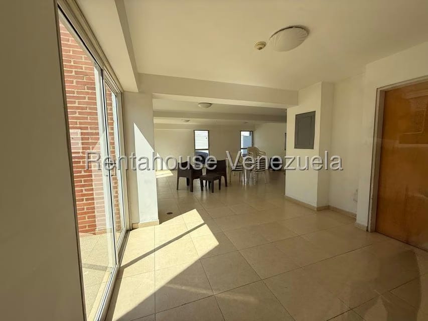 Apartamento (1 Nivel) en Venta en El Paraiso, Distrito Metropolitano - 5