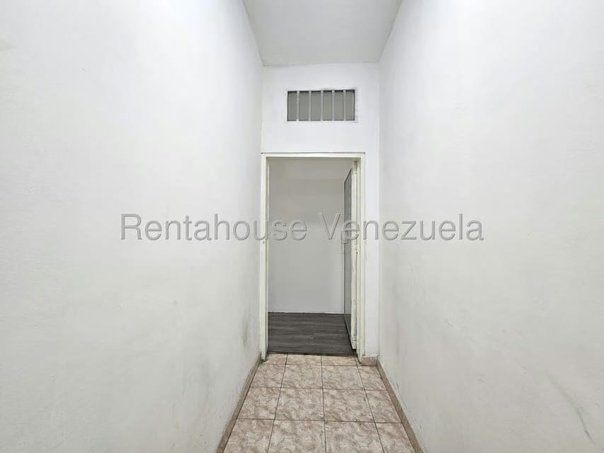 Comercial (Local Comercial) en Alquiler en Nueva Segovia, Lara - 4