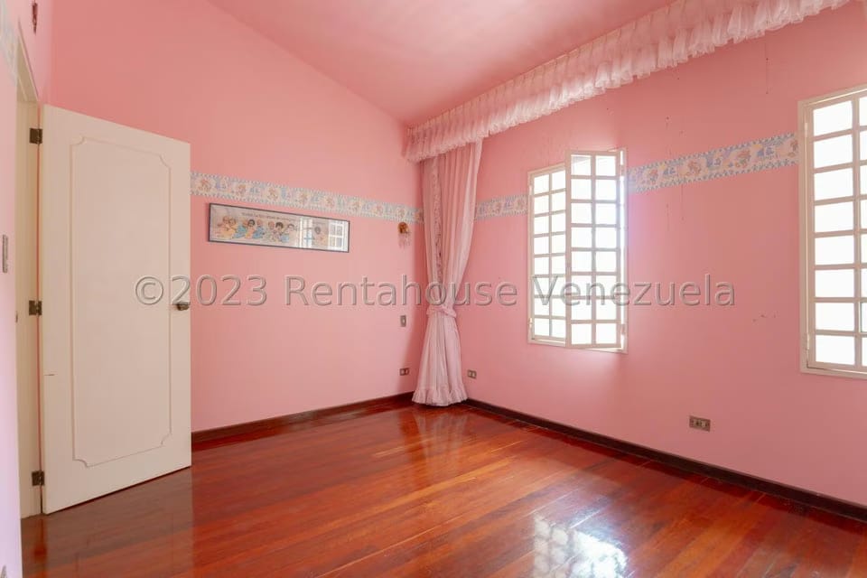 Casa (Duplex) en Venta en Alto Prado, Distrito Metropolitano - 20