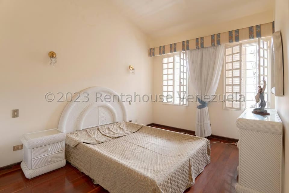 Casa (Duplex) en Venta en Alto Prado, Distrito Metropolitano - 21