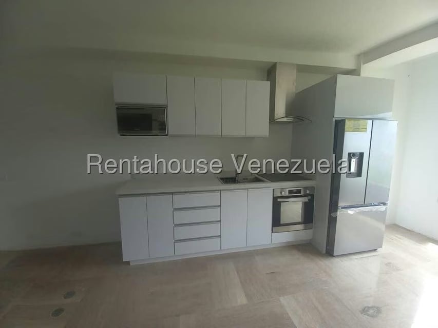 Apartamento (1 Nivel) en Venta en Solar del Hatillo, Distrito Metropolitano - 5