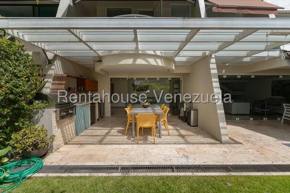 Apartamento (Duplex) en Venta en Santa Rosa de Lima, Distrito Metropolitano - 25