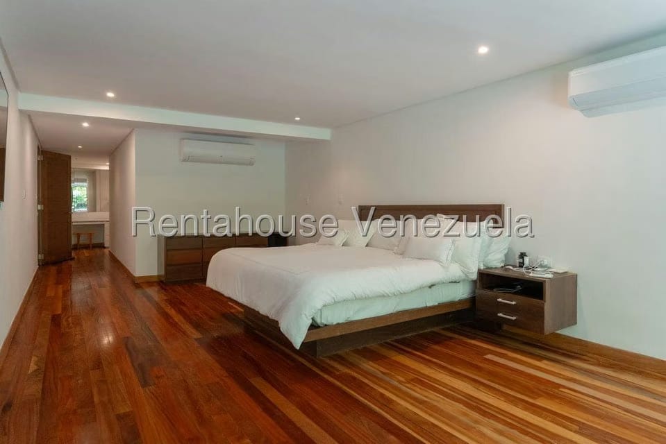 Apartamento (Duplex) en Venta en Santa Rosa de Lima, Distrito Metropolitano - 34