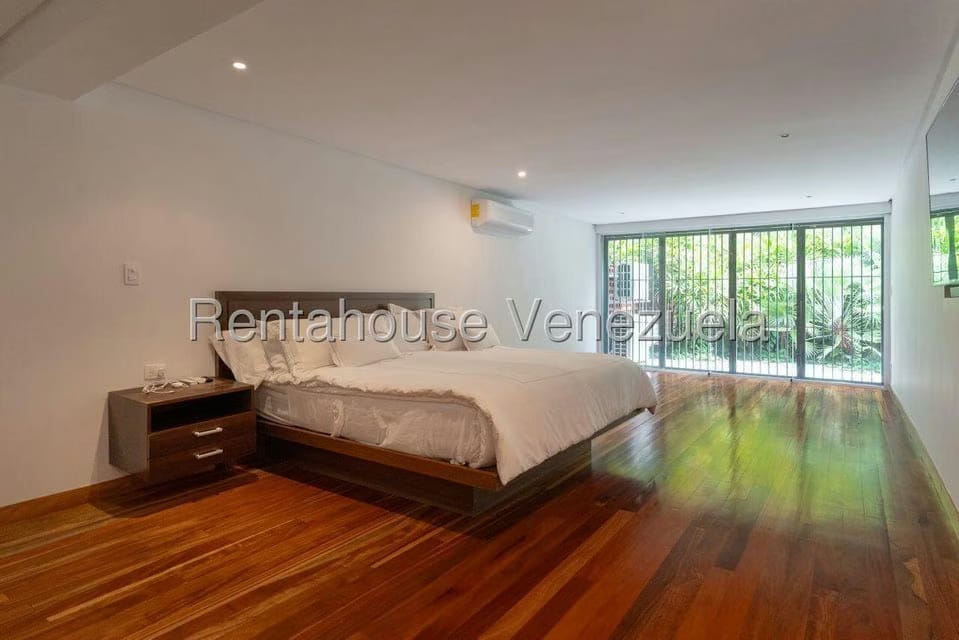 Apartamento (Duplex) en Venta en Santa Rosa de Lima, Distrito Metropolitano - 35