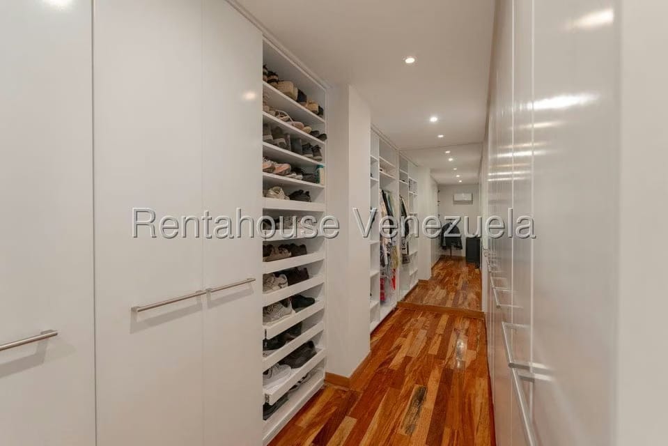 Apartamento (Duplex) en Venta en Santa Rosa de Lima, Distrito Metropolitano - 37