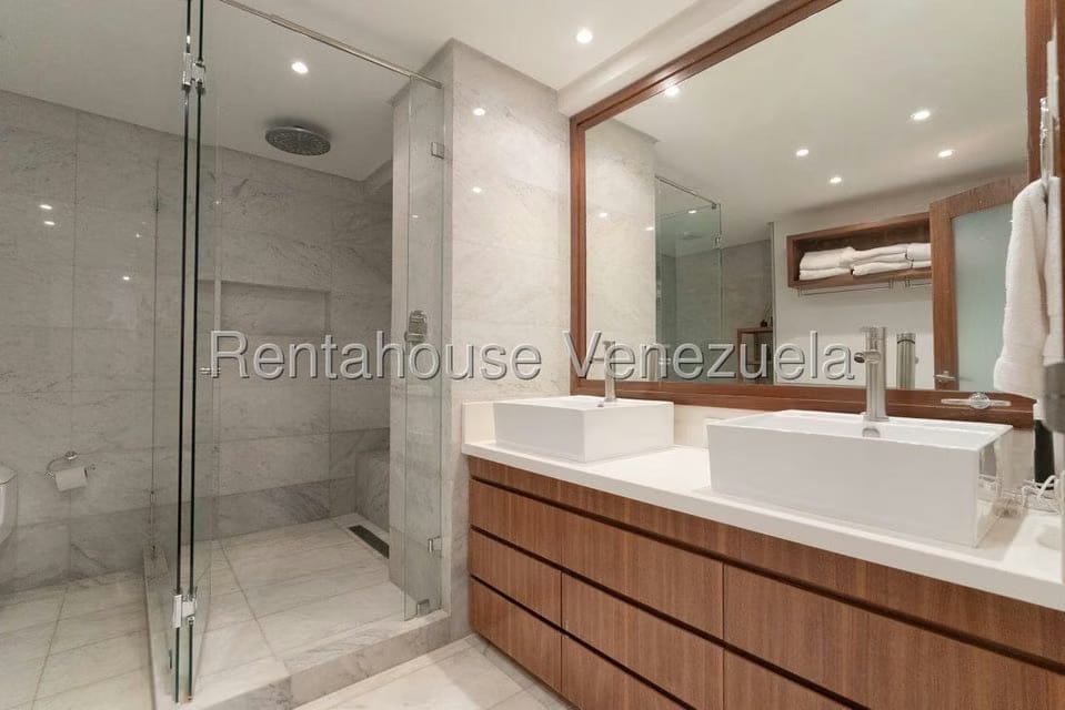 Apartamento (Duplex) en Venta en Santa Rosa de Lima, Distrito Metropolitano - 39