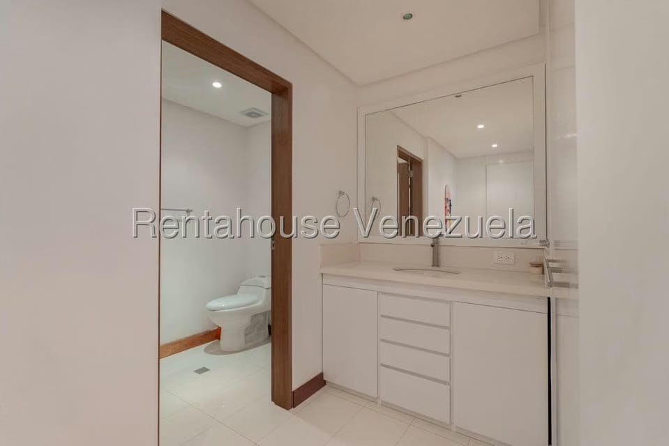 Apartamento (Duplex) en Venta en Santa Rosa de Lima, Distrito Metropolitano - 44