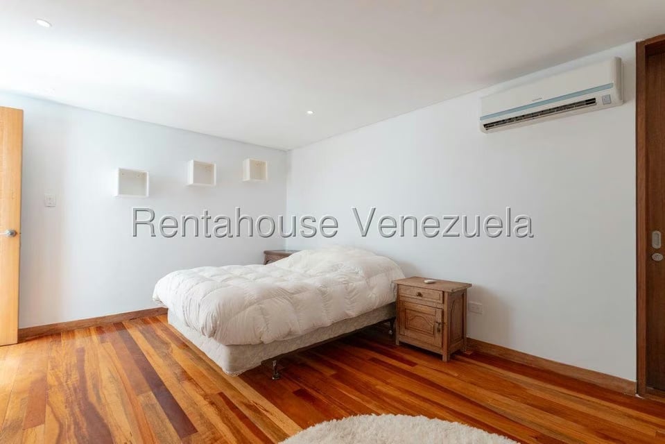 Apartamento (Duplex) en Venta en Santa Rosa de Lima, Distrito Metropolitano - 45