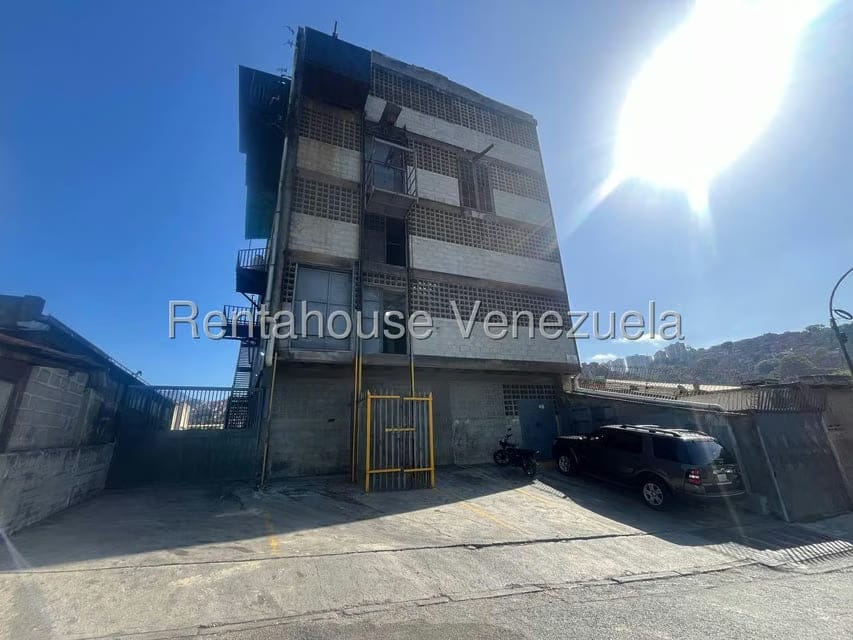 Comercial (Galpon - Deposito) en Alquiler en El Llanito, Distrito Metropolitano