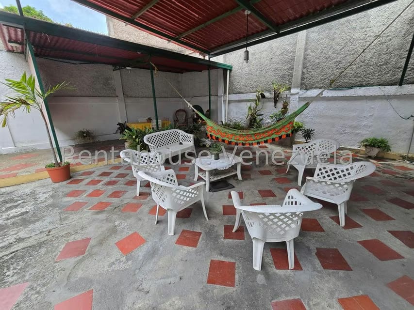 Casa (Duplex) en Venta en Guatire, Miranda - 11